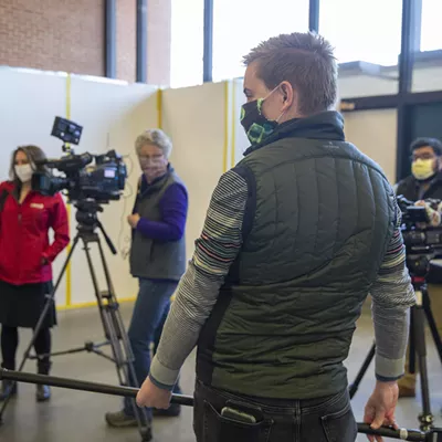 Image: Essential Workers Defy Coronavirus