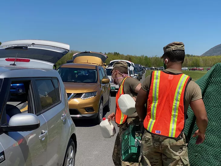 Image: Food Distribution in Middlebury
