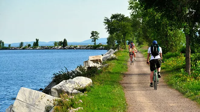 Image: Scott Relaxes Vermont Guidelines for Socializing, Getting Outdoors