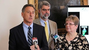 Governors United: Shumlin's DGA Fights Connecticut's Campaign Finance Law