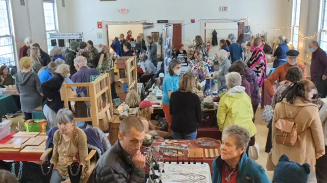 Image: Holiday Artisan Sale