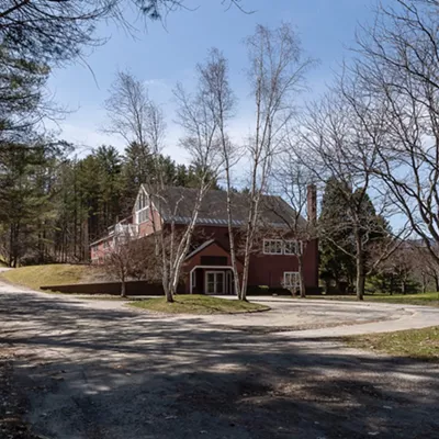 Image: Phish Front Man's Proposed Addiction Treatment Center Divides Ludlow
