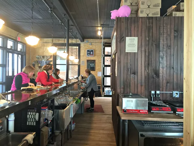 Alice Eats: Pro Pig Brewery