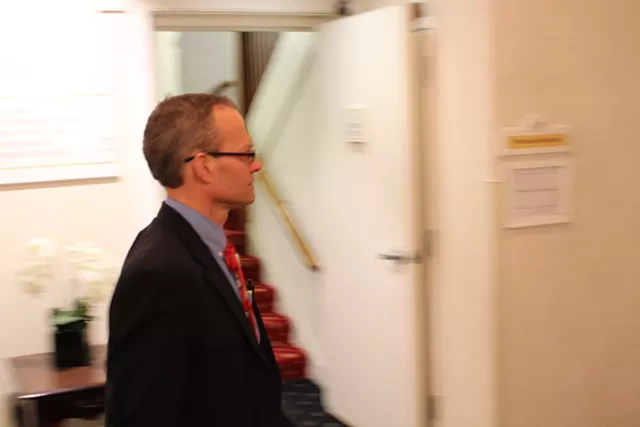 Montpeculiar: Top Dem 'Takes a Walk' on Lobbyist Reform Bill