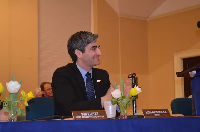 Burlington Mayor and New City Council Sworn In