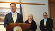 Non-Campaigning Shumlin Finds Time for Politics in Virginia