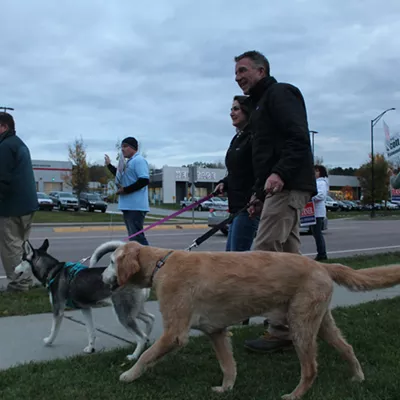 Image: On Election Eve, Vermont Candidates Make Final Appeals