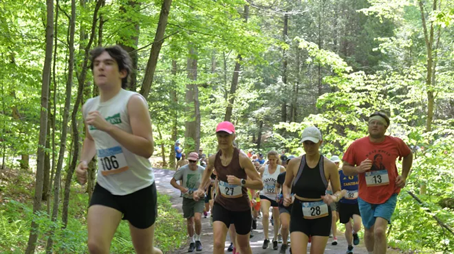 Image: Race Around the Lake