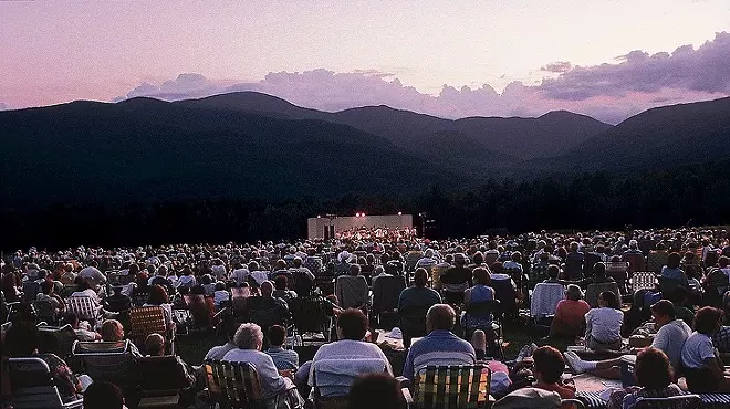 Image: Rain Curtails Historic 'Sound of Music' Concerts