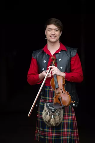 Image: Se&aacute;n Heely Celtic Christmas