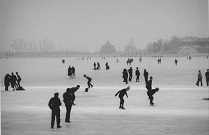 COURTESY OF DARKROOM GALLERY - "Skaters, Beijing" by Len Speier