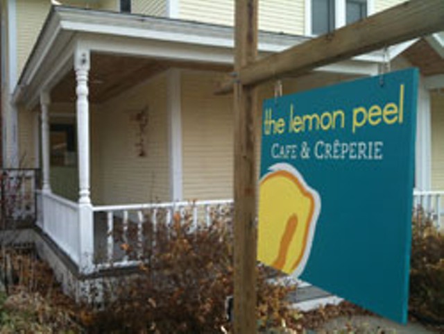 The Lemon Peel Café &amp; Crêperie