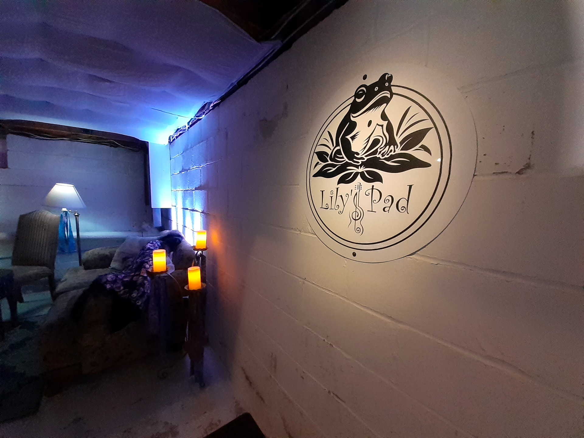 The lounge at Lily's Pad