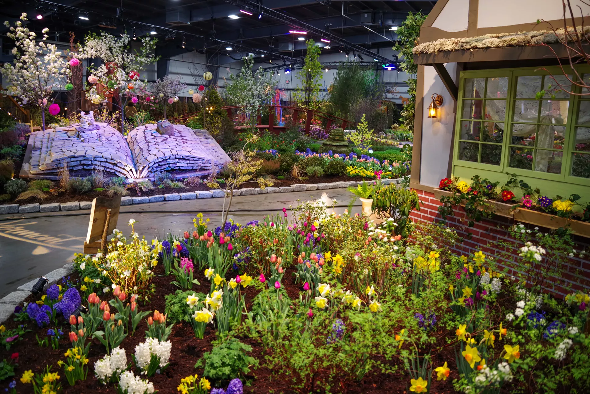 flowershow0303open-17_52724455485_o.webp