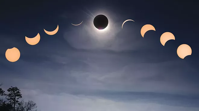 Image: Totally Transfixed: A Rare Eclipse on a Bluebird Day Dazzled Crowds in Northern Vermont