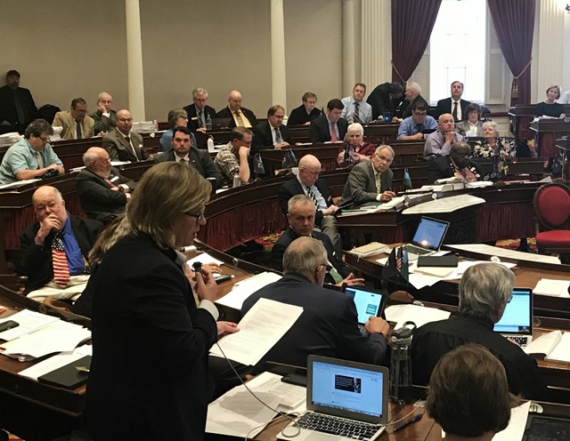 vermont-house-approves-15-minimum-wage-by-2024-off-message