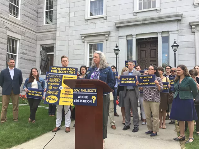 Walters: Advocacy Groups Try to Pressure Scott