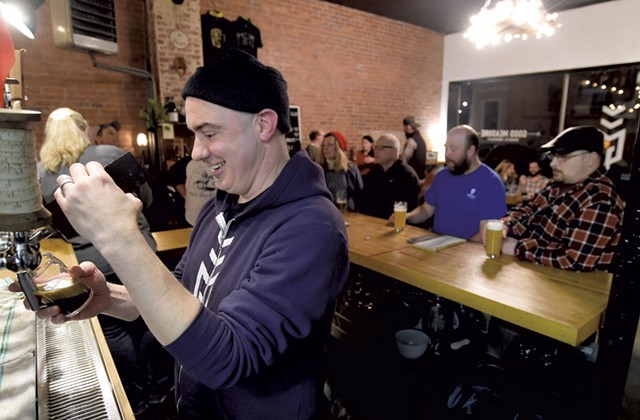 Scott Kerner pouring a beer at Good Measure Brewing - JEB WALLACE-BRODEUR
