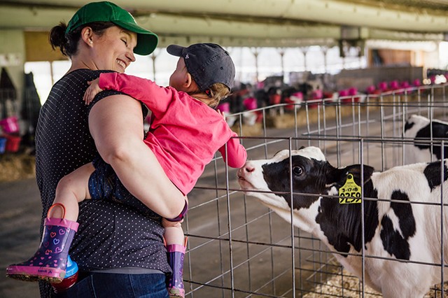 Brooke Gladstone and daughter Maddie at Newmont Farm - © CABOT CREAMERY CO-OPERATIVE