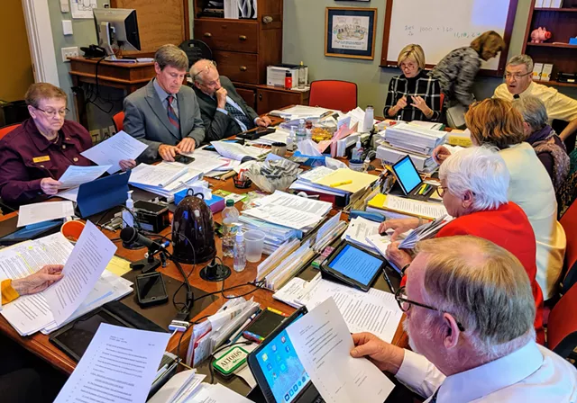 Vermont House Panel Approves Slower Minimum Wage Increase