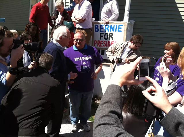 Sanders Campaign to Blitz Living Rooms Next Week