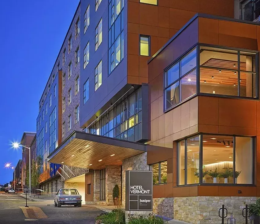 Best lodging (resort/hotel)