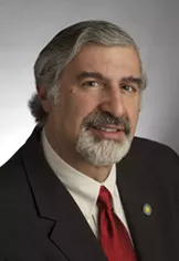 History of America in 101 Objects Author Speaks at Norwich University