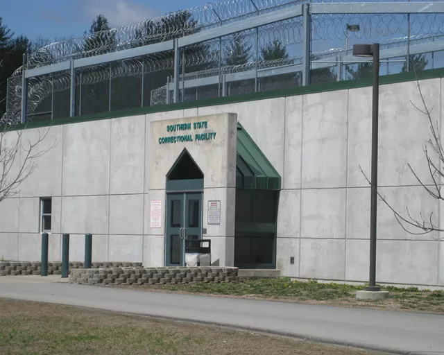 Mental Health Worker Cited for Sex With Inmate in Vermont Prison