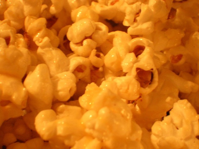 popcorn_closeup_1.jpg