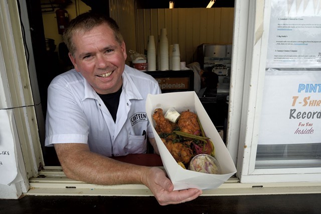 Canteen Creemee Company chef-owner Charlie Menard with a fried chicken box - FILE: JEB WALLACE-BRODEUR