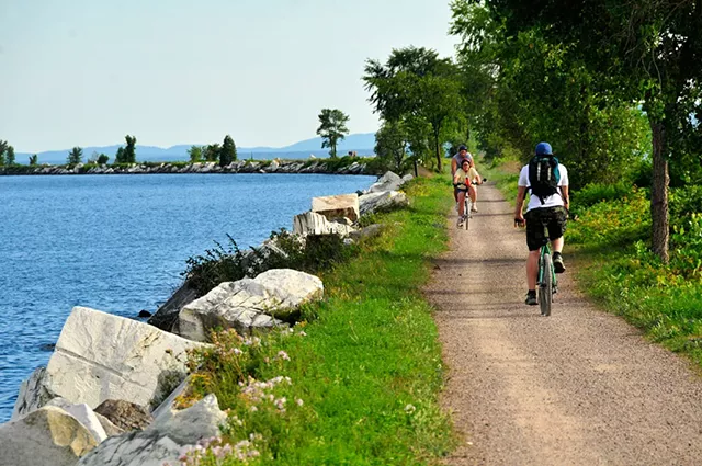 Scott Relaxes Vermont Guidelines for Socializing, Getting Outdoors