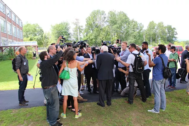 Sanders Slams Media for 'Bernie Blackout,' Ignores Vermont Press