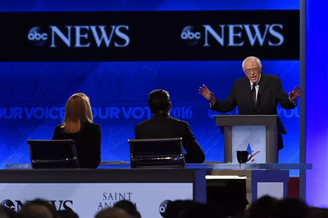 At N.H. Debate, Sanders Apologizes to Clinton for Data Breach