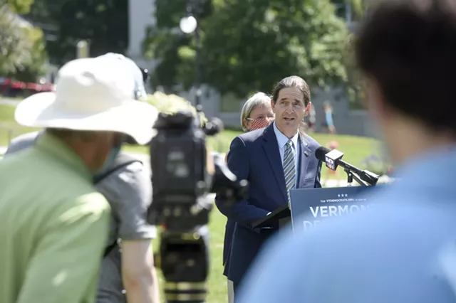 Dems Rally Around Primary Winners, Criticize Scott