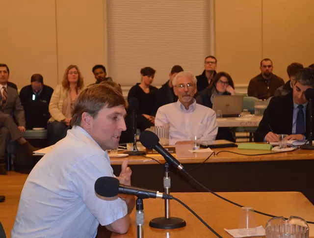 Council Passes New Taxi Rules Despite Concerns About Uber