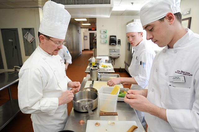 Chef-instructor David Parson and students Jackson Person, right, and Aidan Murch in a Sensory Analysis class in 2014 - FILE: JEB WALLACE-BRODEUR