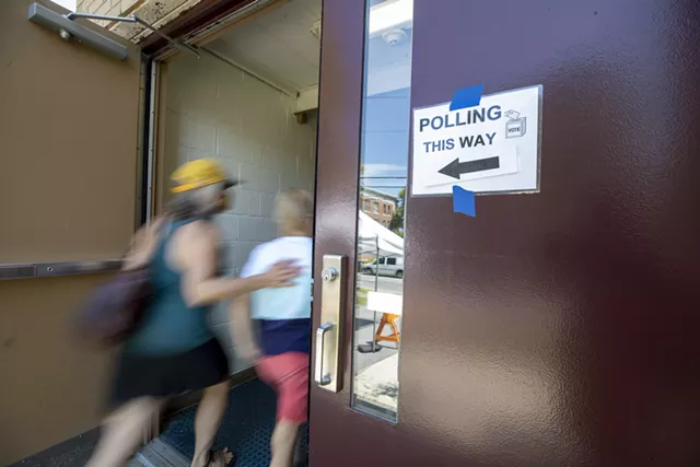 Scott Signs Bill Enabling Mail-In Voting for Town Meeting Day