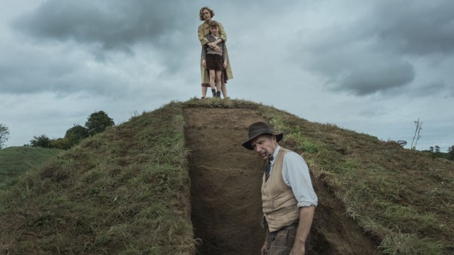 GROUNDED Fiennes and Mulligan star in a refreshingly low-key period piece about a landmark archaeological find. - COURTESY