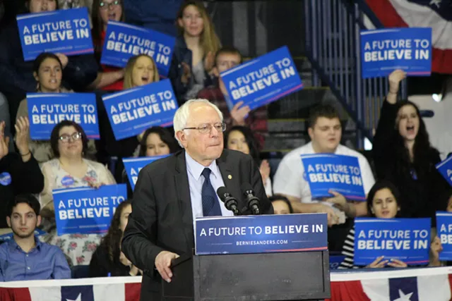 A Tough Night for Sanders as Clinton Expands Her Lead