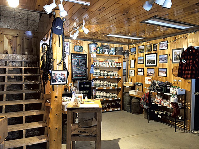 The shop at Branon Family Maple Orchards - JORDAN BARRY ©️ SEVEN DAYS