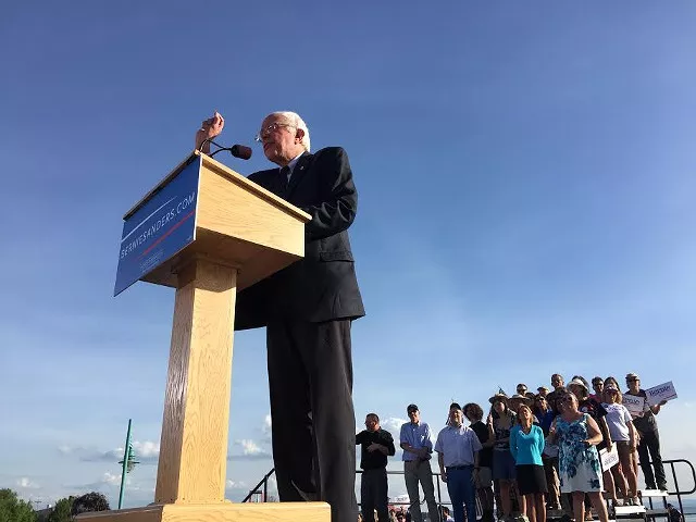 Bernie Sanders Fires Up a Brooklyn Crowd Ahead of Tuesday's Primary