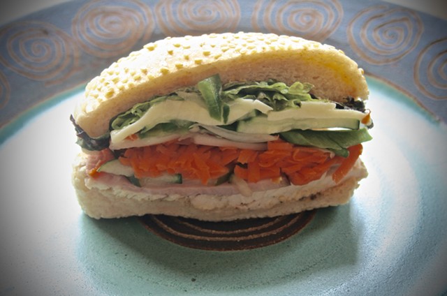 Ham, turkey and cheese sandwich - SUZANNE PODHAIZER