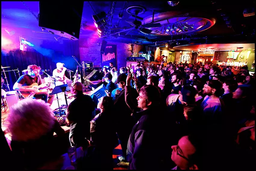 Best small live music hot spot