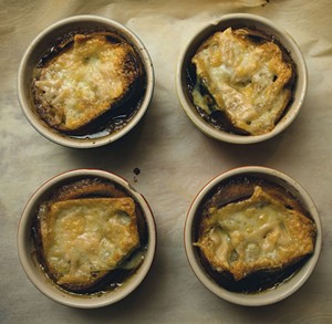 French Onion Simmer Soup