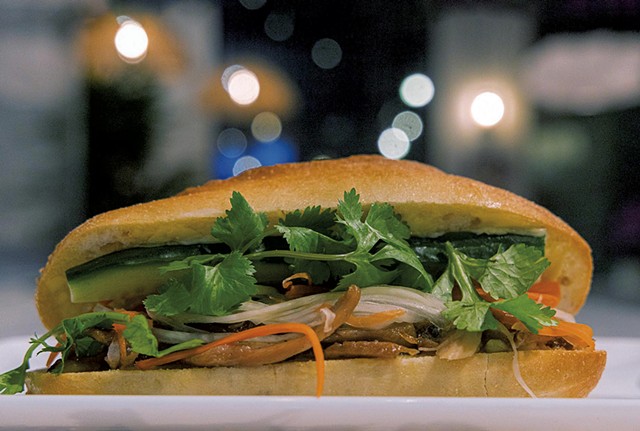 B&aacute;nh m&igrave; at Sarom's Caf&eacute; - COURTESY
