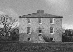 Kilmahon House, the Pearce family home in Shanagarry, Ireland, in the 1960s - COURTESY OF SIMON PEARCE, JOHN SHERMAN &amp; GLENN SUOKKO
