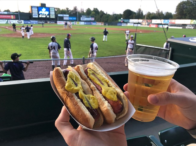 Hot dog and beer at a Vermont Lake Monsters game - FILE: JORDAN BARRY ©️ SEVEN DAYS