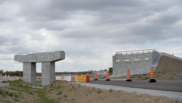 Construction on the Autoroute 35 extension - DARIA BISHOP