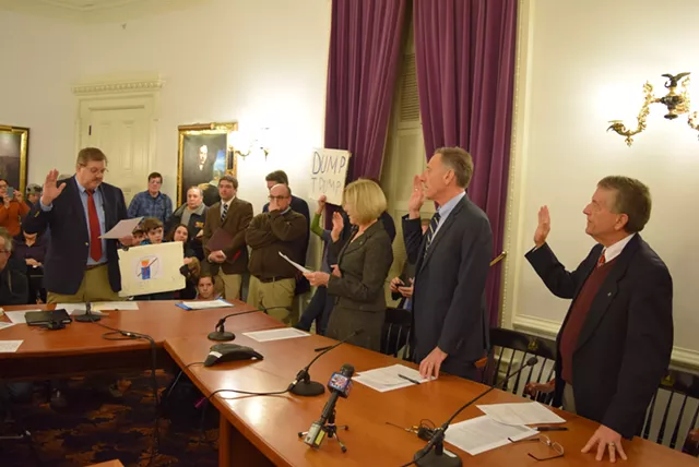 Amid Protesters, Vermont Electors Cast Votes for Clinton