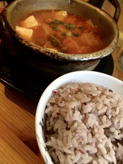 Sampling Montr&eacute;al's Korean Cuisine at Kantapia